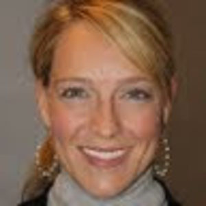 Meet your Posher, Lara